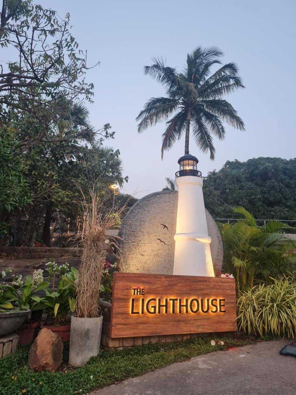 The Lighthouse - Formerly Known As Utan Sea Resort Thane Εξωτερικό φωτογραφία